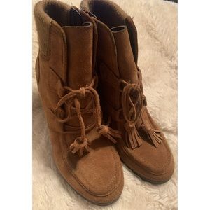 Franco Sarta Westerly Tan Suede Boots 7.5M